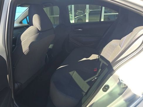 Used 2022 Toyota Corolla SE image 25