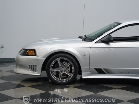 Used 2001 Ford Mustang GT RWD image 22