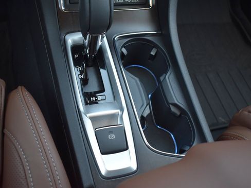 Used 2026 Subaru Ascent Touring AWD/4WD image 11