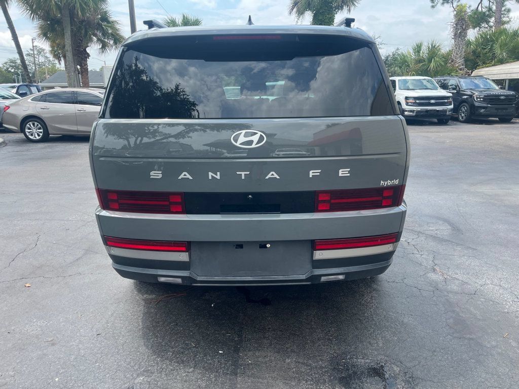 Used 2026 Hyundai Santa Fe Limited FWD image 4