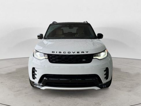 Certified 2025 Land Rover Discovery Dynamic SE AWD/4WD image 8