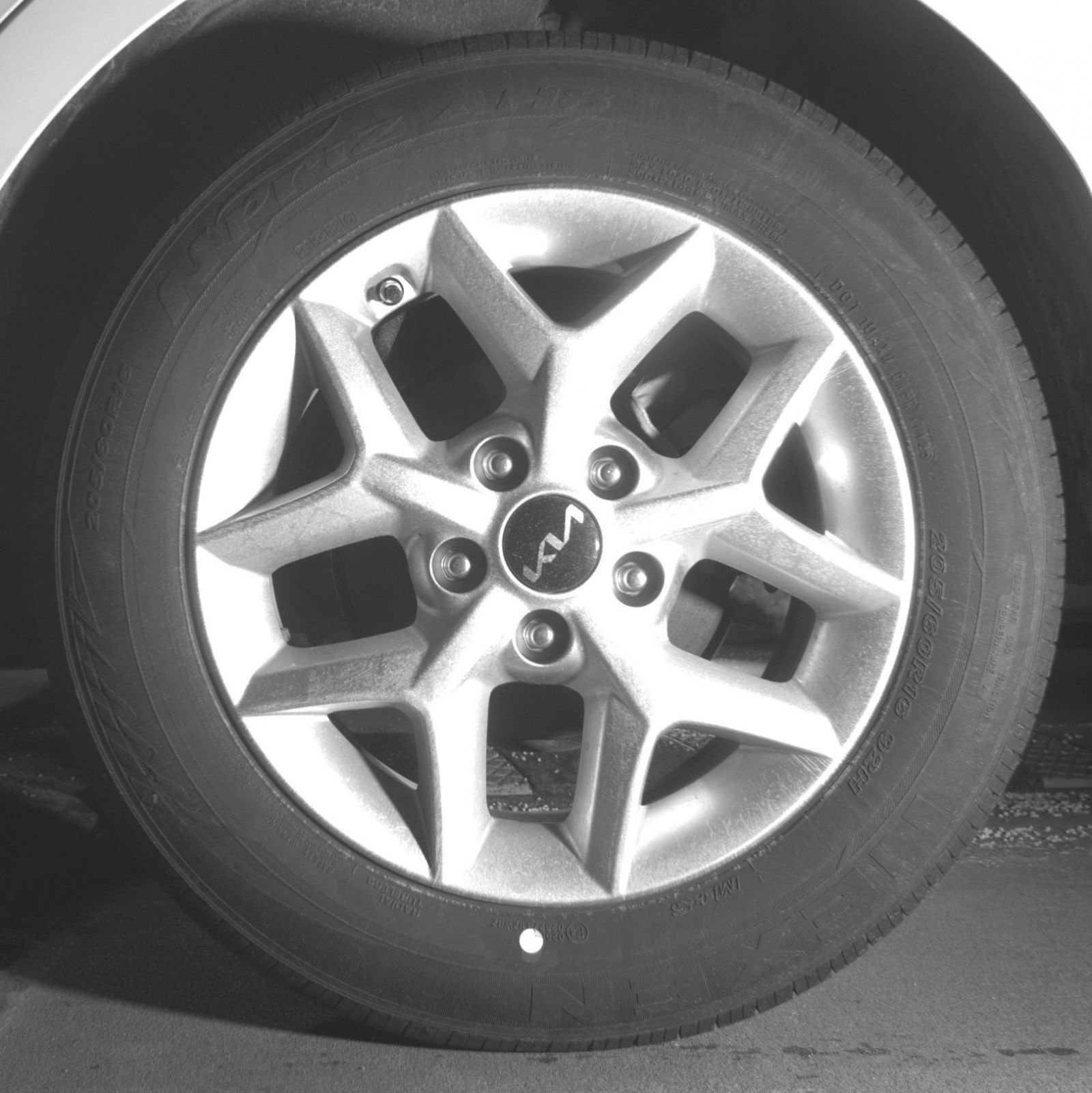 Used 2025 Kia Soul LX w/ LX Technology Package FWD image 16