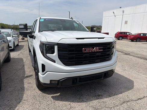 Certified 2024 GMC Sierra 1500 Elevation w/ X31 Off-Road Package image 2