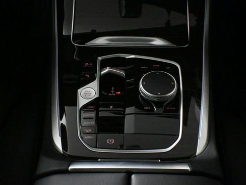 New 2026 BMW X5 xDrive40i w/ M Sport Package image 25