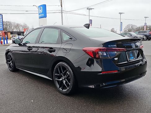 Used 2025 Honda Civic Sport image 6