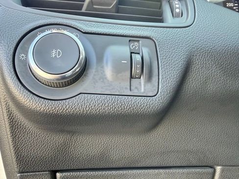 Used 2020 Buick Envision Premium image 12