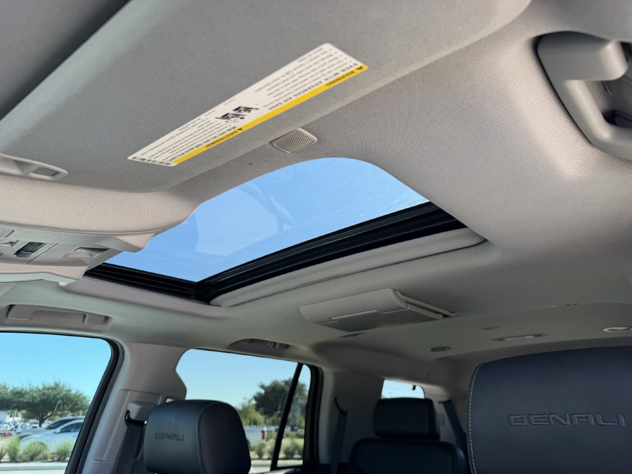 Used 2018 GMC Yukon Denali w/ Denali Ultimate Package RWD image 24