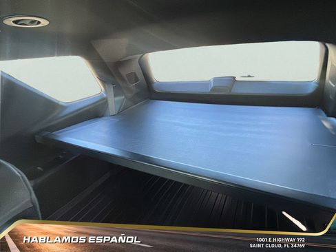 Used 2023 Chevrolet Traverse RS image 28