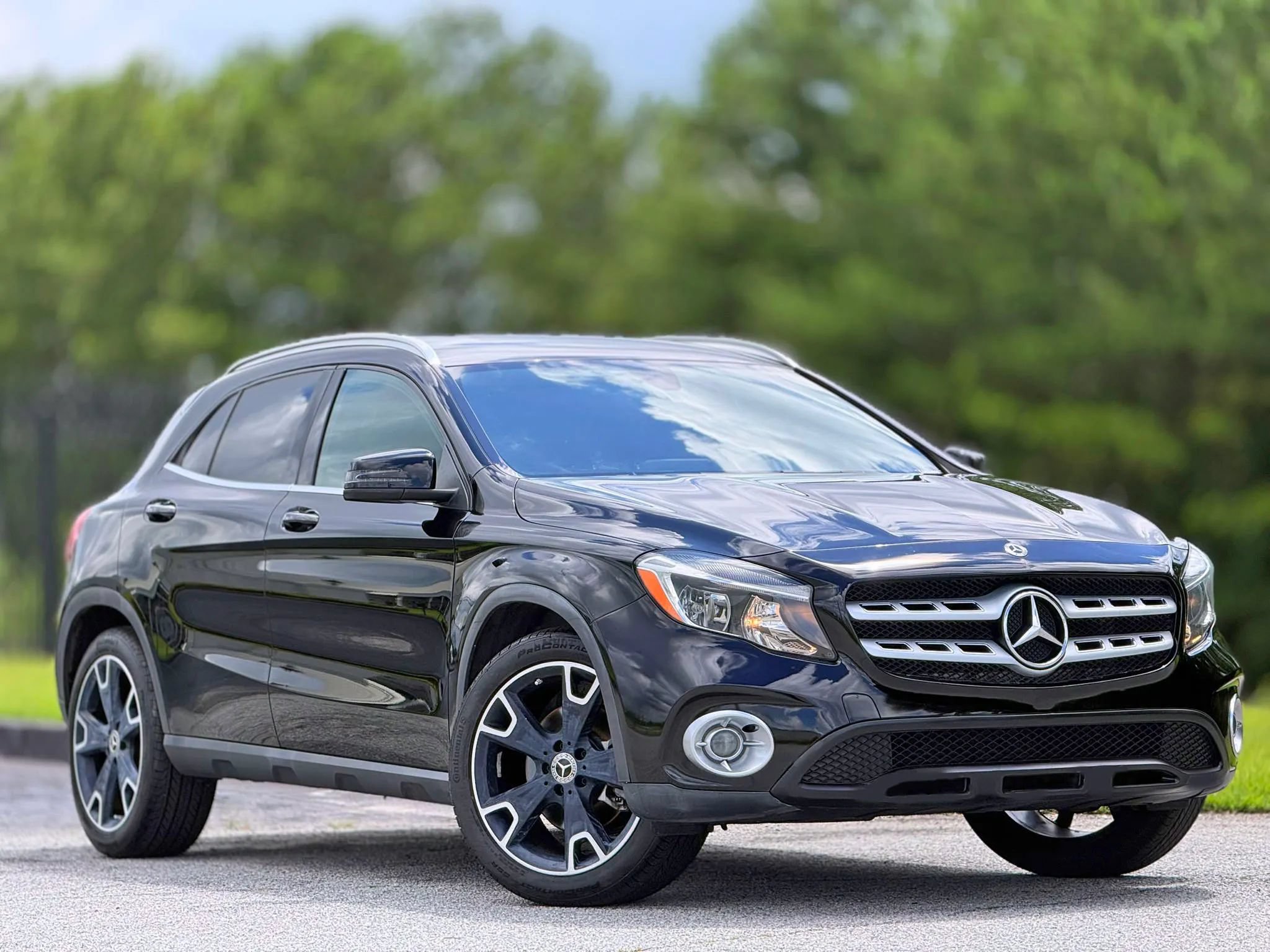 Used 2020 Mercedes-Benz GLA 250 w/ Premium Package image 5