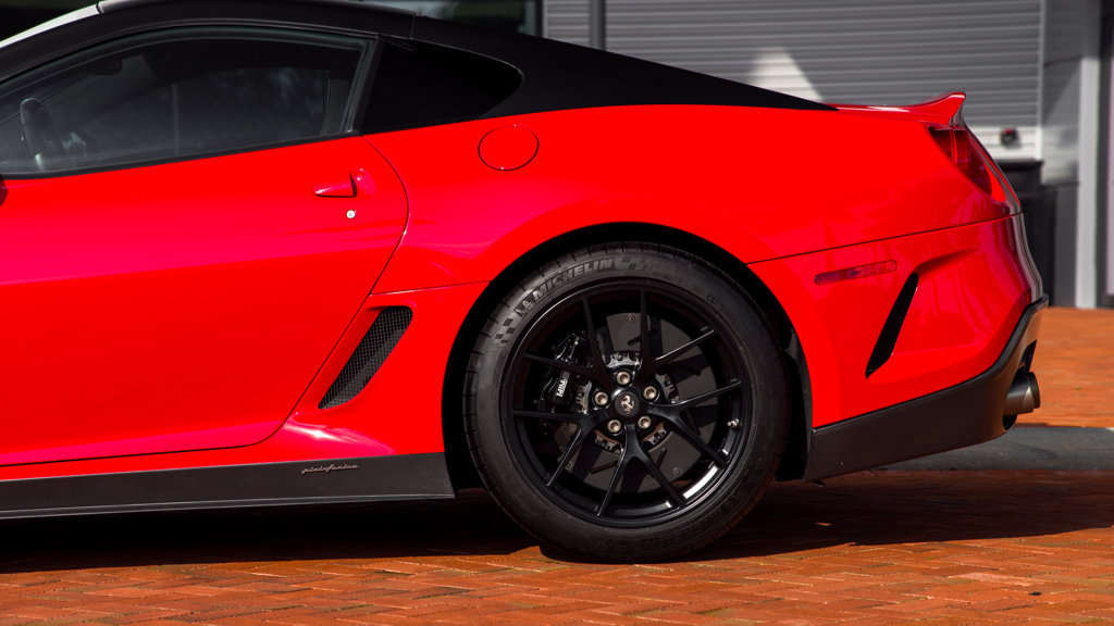 Used 2011 Ferrari 599 GTO RWD image 3