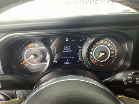 Used 2024 Jeep Wrangler Sahara w/ Dual Top Group image 21