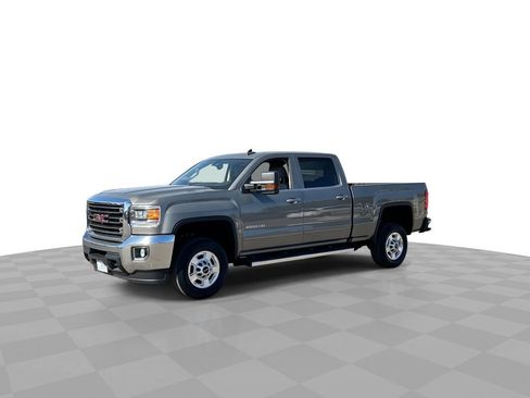 Used 2017 GMC Sierra 2500 SLE w/ HD SLE Preferred Plus Package image 4