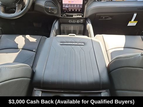 New 2026 RAM 3500 Limited AWD/4WD image 29