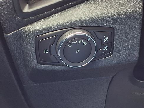 Used 2022 Ford EcoSport Titanium image 19