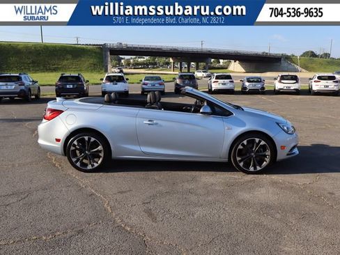 Used 2019 Buick Cascada Premium FWD image 37