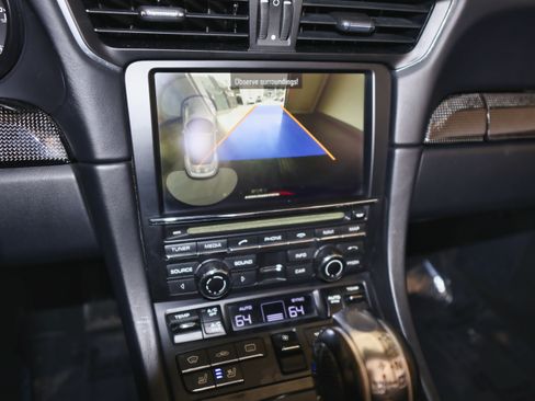 Used 2014 Porsche 911 Turbo S image 25