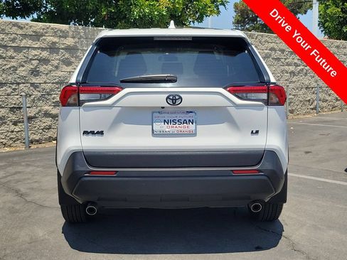 Used 2025 Toyota RAV4 LE FWD image 30