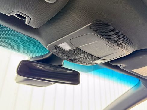 Certified 2020 Ford Edge ST w/ Cold Weather Package image 31