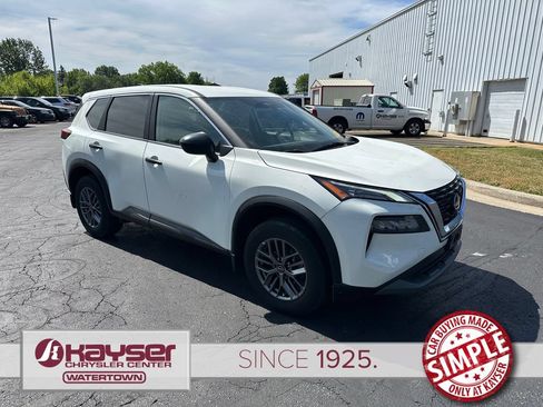Used 2023 Nissan Rogue S AWD/4WD image 6