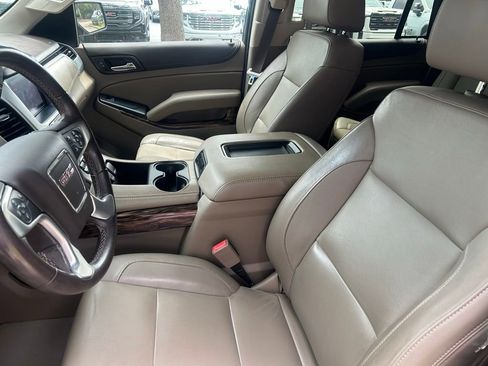 Used 2019 GMC Yukon SLT RWD image 9
