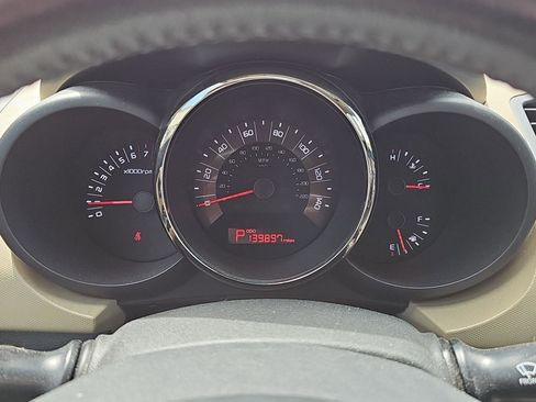 Used 2011 Kia Soul ! image 9