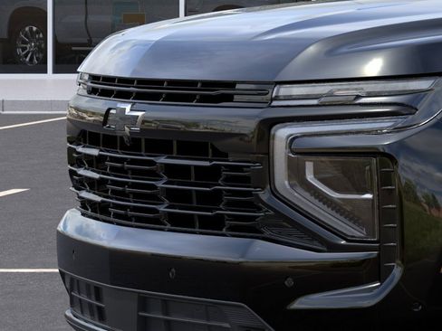 New 2026 Chevrolet Suburban RST AWD/4WD image 14