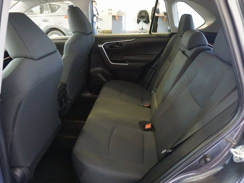 Certified 2022 Toyota RAV4 LE image 18
