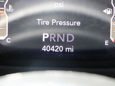 Used 2021 Jeep Wrangler Rubicon AWD/4WD image 28