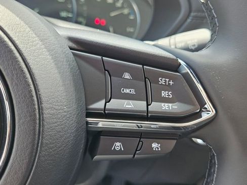 New 2025 MAZDA CX-5 Signature image 36