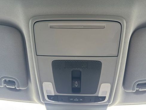 Used 2024 Acura Integra image 12