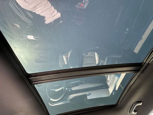 Used 2024 Genesis GV70 2.5T w/ Sport Prestige Package image 16