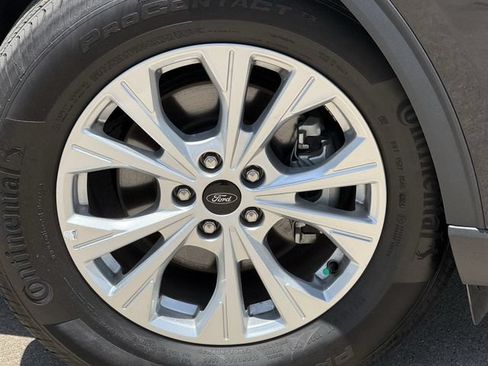 Used 2025 Ford Escape Active AWD/4WD image 7