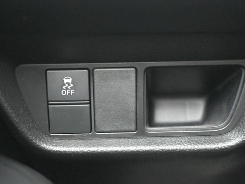 Used 2023 Honda HR-V LX image 24