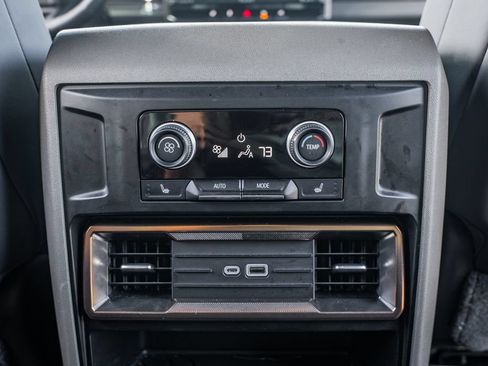 Used 2025 GMC Hummer EV 2X AWD/4WD image 44