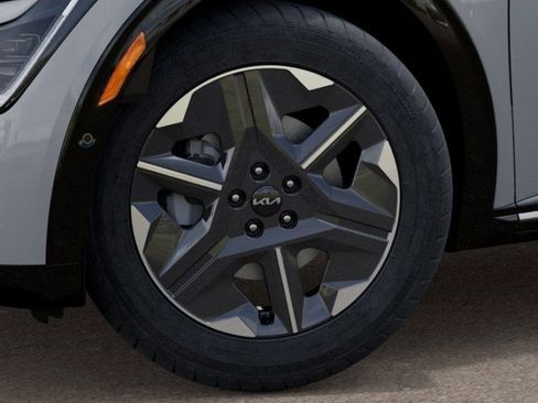 New 2025 Kia EV6 Light image 11