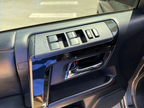 Used 2014 Toyota 4Runner Trail Premium AWD/4WD image 18