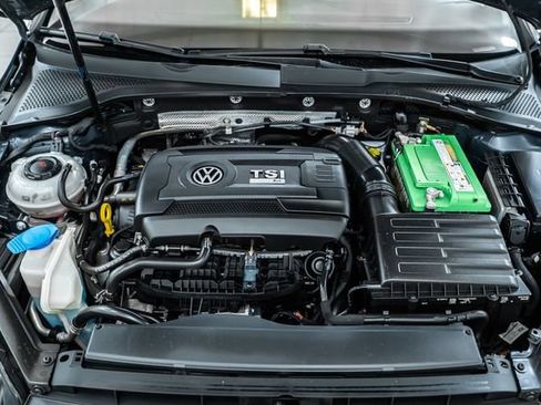 Used 2018 Volkswagen Golf 4-Door AWD/4WD image 41