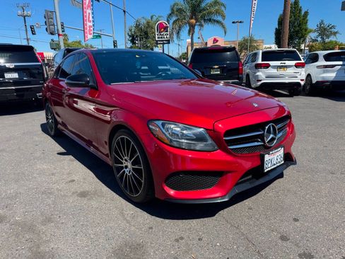 Used 2016 Mercedes-Benz C 300 Sedan w/ Surround View Package image 2