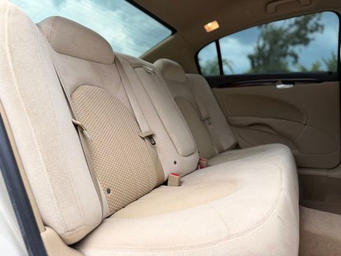 Used 2008 Buick Lucerne CX FWD image 24