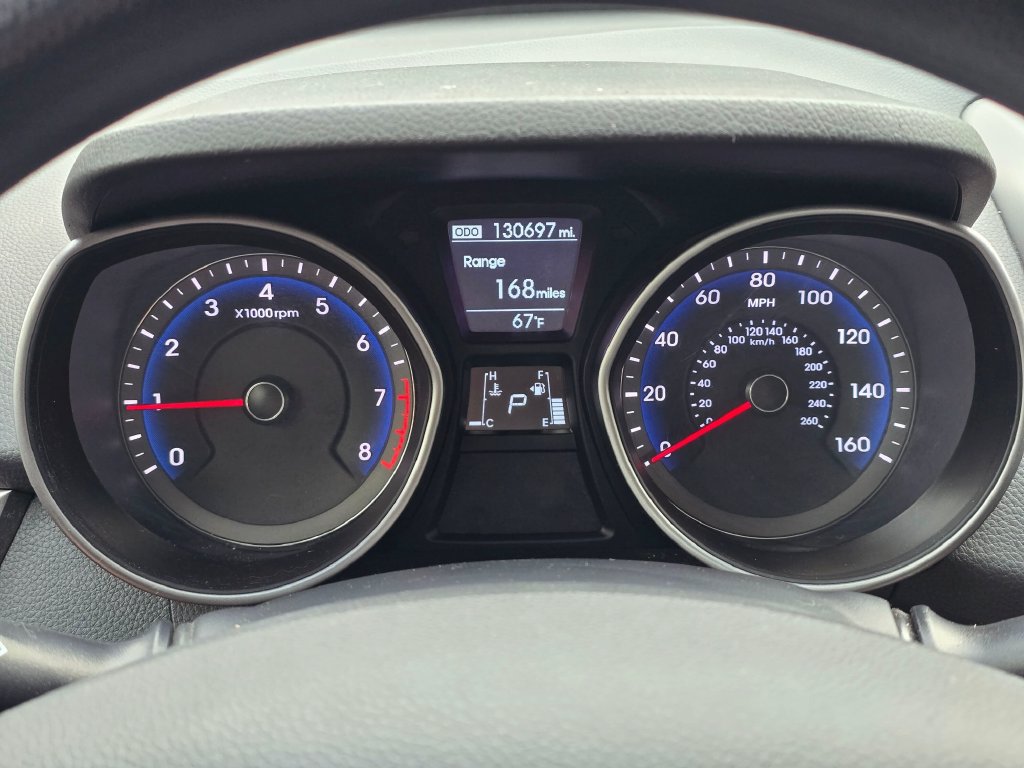 Used 2016 Hyundai Elantra GT FWD image 15