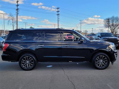 Used 2021 Ford Expedition Max Limited image 5