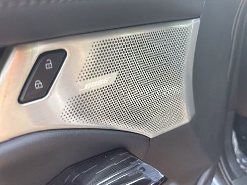 New 2025 MAZDA MAZDA3 Hatchback w/ Appearance Package image 18