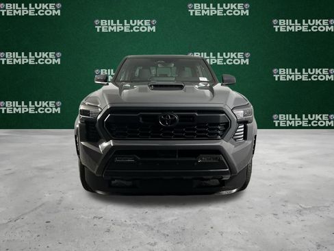 Used 2025 Toyota Tacoma TRD Sport image 6