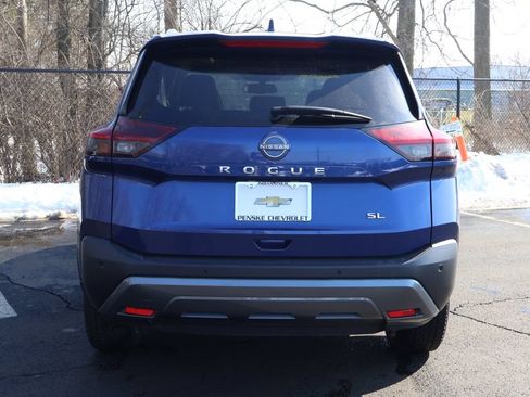 Used 2023 Nissan Rogue SL FWD image 6