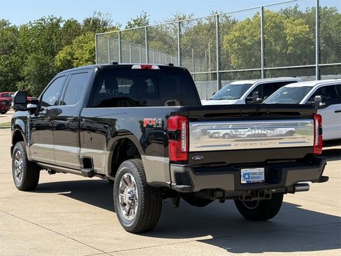 New 2026 Ford F350 King Ranch w/ FX4 Off-Road Package image 27