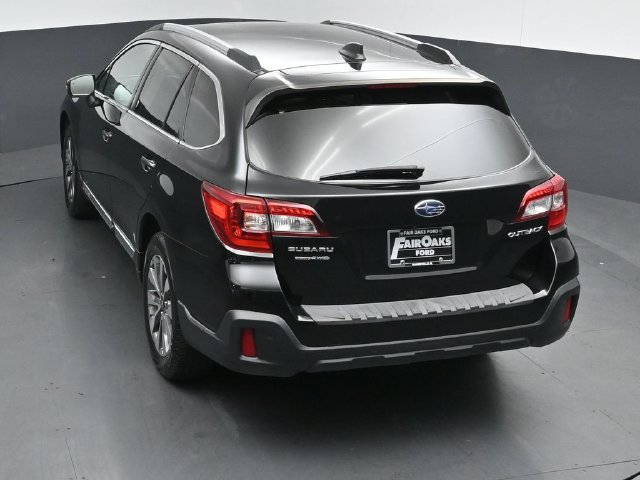 Used 2019 Subaru Outback 2.5i Touring w/ Popular Package #3A AWD/4WD image 51