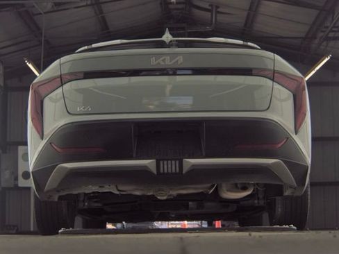Certified 2025 Kia K4 EX FWD image 8