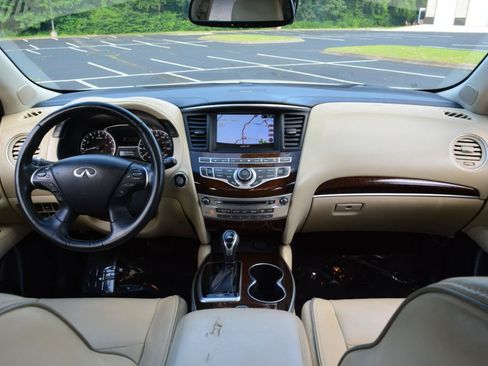 Used 2019 INFINITI QX60 Luxe w/ Sensory Package AWD/4WD image 19