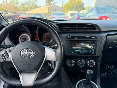Used 2013 Scion tC FWD image 15