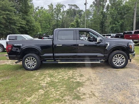Used 2025 Ford F150 Lariat w/ Equipment Group 501A Mid AWD/4WD image 13